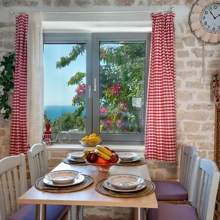 Dora Villa Magazia Exterior photo