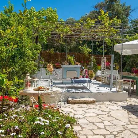 Dora Villa Magazia Exterior photo